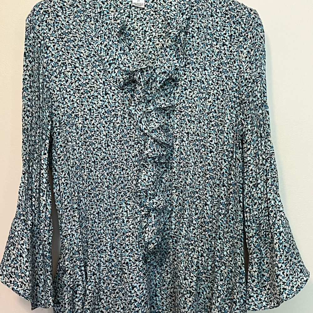 Allison Taylor Blue/black Ruffled Bell Sleeve Blouse